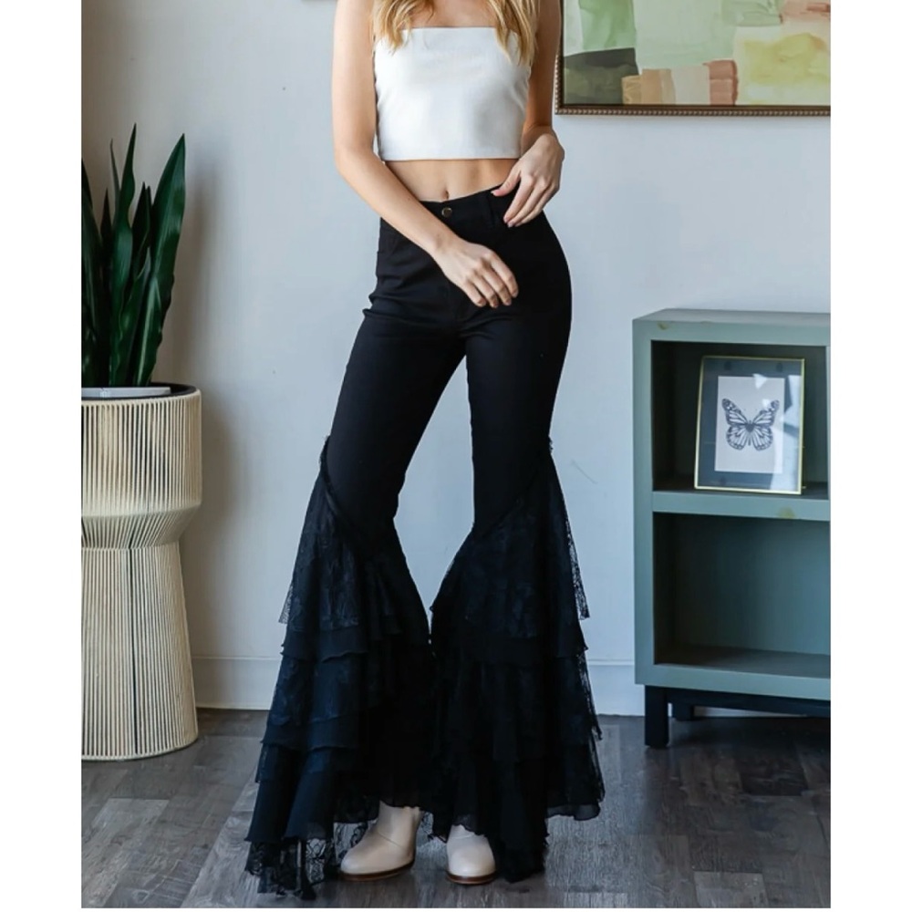 NEW - Oli & Hali Black Flared Lace Stretch Jeans